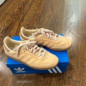 Adidas Sambas OG - kids 6/women’s 7.5
